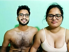 Desi lover sex recorded their intercourse video with her college girlfriend