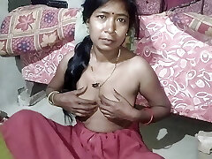 Beautiful Indian aunt screwing hard in doggy style