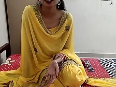 Cuckold Indian Bhabhi Gets her Big Ass Fucked By Devar Indian Village Desi Bhabhi Ki Devar ke Sath Mast Desi Chudai hardcore