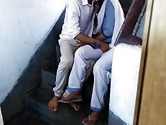 School khatam hone ke baad college ke siri me ghapaghap chudai School khatam hone ke baad college ke siri me ghapaghap chudai