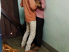 印度属维尔京学校的女孩淇第一次他妈的视频