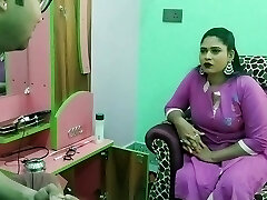 Bank Manager VS gorgeous bhabhi!! Desi Sex