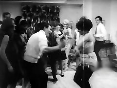 The party turns hot! (1968 softcore) The party turns hot! (1968 softcore)