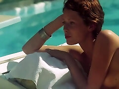 Emmanuelle (1974 Full Video) Emmanuelle (1974 Full Video)