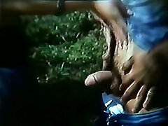 Gorgeous and young white ladies sharing one dick for threeway