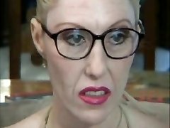 POSH MATURE HOUSEWIFE WITH GLASSES FUCKED BY HUGE Milky COCK