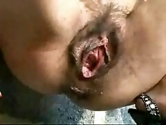 enorme coño meando.flv enorme coño meando.flv