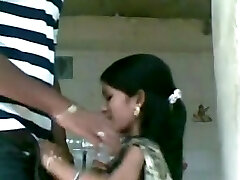 Indian scandal video of a couple banging all clad up