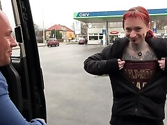 Totally Pierced and Inked Wierd Creature Rock the Cock in Driving Van