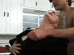 La abuela vaginal gangbang hace sentir joven La abuela vaginal gangbang hace sentir joven