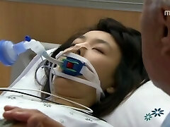 CPR Scene from Medical Drama