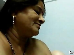 mi abuelo se folla a mi mamá mi abuelo se folla a mi mamá