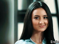 linda chica se folla a su jefe linda chica se folla a su jefe