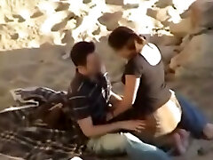 Nude Beach - A loving Couple with great CIM & Guzzle