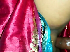 индийское сухаграт первый раз занимается сексом