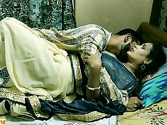 Stunning bhabhi has erotic sex with Punjabi boy! Indian romantic hook-up video