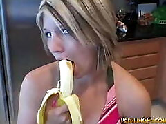 Teen banana blowjob taunt