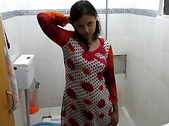 Sexy Indian Bhabhi In Douche Taking Bathroom Filmed By Her Husband – Full Hindi Audio