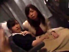 [JAV] Mother and stepdaughter fucked in a bus