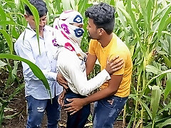 Indian Pooja Shemale Boyfrends Took A New Friends To Pooja Corn Field Today And Three Frends Had A Plenty Of Of Fun In Sex