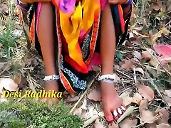 Village Outdoor Nude Dehati Woman In Saree Hindi Porn Flick