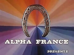 L'INITIATION D'UNE FEMME MARIEE 1983 L'INITIATION D'UNE FEMME MARIEE 1983