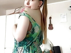 media hermana menor media hermana menor