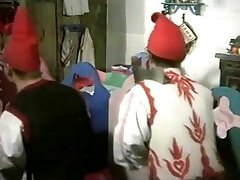 Snow White Midget bang
