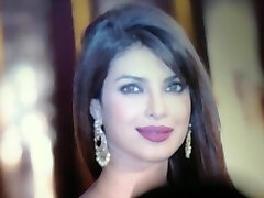 Killer face of Priyanka Chopra cummed!!!