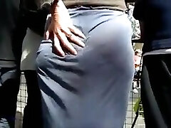 Street spycam filmed a sexy bitch with nice butt
