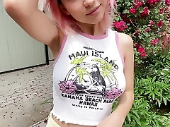 Offered a Strange Girl a Suck Off Offered a Strange Girl a Suck Off