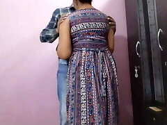 Make-up karthe hue bhabhi ki chudai ki