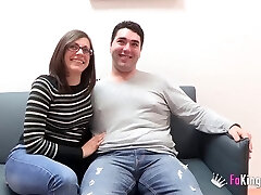 Couple Dafne y Michael having a three way with Siona