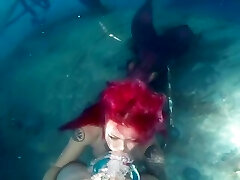 Underwater Crimson Mermaid Blowjob