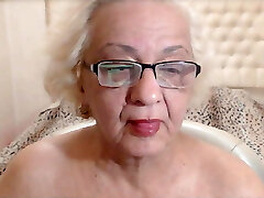 Hungarian Grannie Whore - WEBCAM