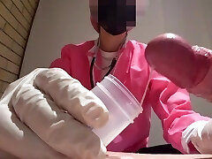 japanische krankenschwester melkt und schaukelt schwanz im krankenhaus - pov