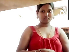 Madurai, Tamil super-sexy aunty in chimmies with hard nipples