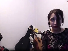 amateur rusa nena golpeada en su casa