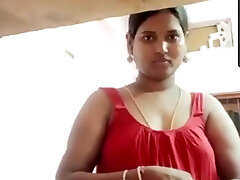 Madurai, Tamil super-sexy aunty in chimmies with hard nipples