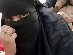 Pakistani Stepmom In Hijaab Ravaged By Stepson