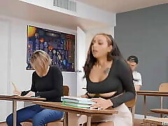 Plight Of The Enormous Tittied Babe - Ali Cash / Brazzers / stream full from www.zzfull.com/thebig