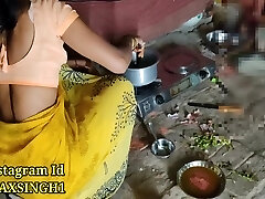 New Hd Khana Banane Wali Ko Kitchen Me Hi Chod Diya Hindi Flick New Hd Khana Banane Wali Ko Kitchen Me Hi Chod Diya Hindi Flick