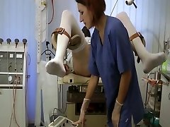 En La Terapia Del Dolor - La Enfermera Jugar - Empress-Empire.com