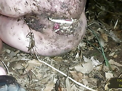 مکیدن یک غریبه واقعی & # 039;s کاندوم خوردن زباله و خاک. پیاده روی شبانه کاملا افراطی من