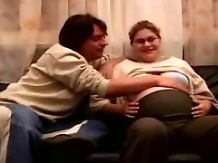 बदसूरत गर्भवती पाने मोटे तौर पर गड़बड़