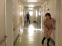 DI2305-An office damsel who was smeared with an stimulant by a molester is running away while squirting nude