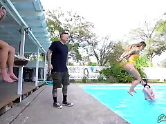 3 Girls, 1 Pool 3 Girls, 1 Pool