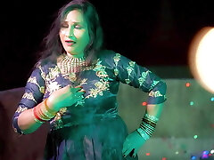 Enjoy Sex with Model Bhabhi! Indian Cuckold wife Sex