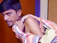 Poor Thief pokes Beautiful Bhabhi at Midnight! Please Don't tear up me