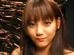 Mitsu उदाहरण Irama लड़की पेशाब मुँह में जबरदस्ती एनीमा